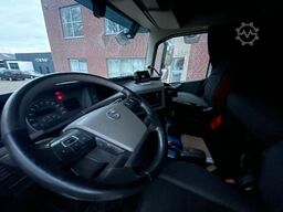 VOLVO FH 460 Tiefkühlkoffer*2 Stück *