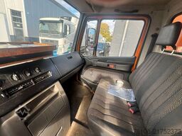 MERCEDES-BENZ 816 D VARIO Koffer *Ahk*