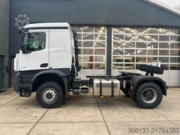 Mercedes-Benz Actros 2045 S 4x2 Tractor Head