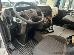 Mercedes-Benz Actros 2045 S 4x2 Tractor Head