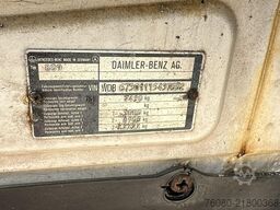 Mercedes-Benz SK 809 (POMPE MANUELLE / MANUAL PUMP / HELPER /...