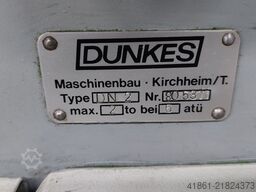 Taumelnietmaschine DB 2