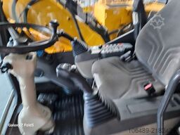 KOMATSU PW 148 - 8