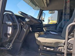 Volvo FM 12.420 Euro 3 * Globetrotter * Airco * 1 x Bed
