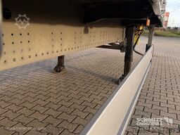 Schmitz Cargobull Curtainsider Standard Getränke