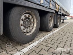 Schmitz Cargobull Curtainsider Mega