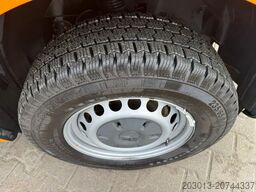 MERCEDES-BENZ Sprinter 316 CDI mit Versalift VTL-39-135