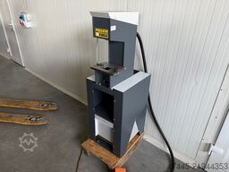 Pressta Eisele Dyno 9