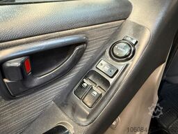 HYUNDAI H-1 Kasten Klima R-CAM AHK 2,3T TÜV 09/2027