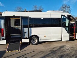 MERCEDES-BENZ Sprinter 517 Heckniederflur Vorlauffahrzeug