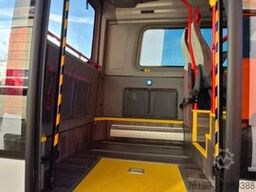 MERCEDES-BENZ Sprinter 517 Heckniederflur Vorlauffahrzeug