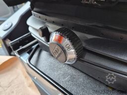 MERCEDES-BENZ Sprinter 517 Heckniederflur Vorlauffahrzeug