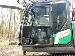 Hitachi ZX250 LCN-7 with Oilquick OQ-80