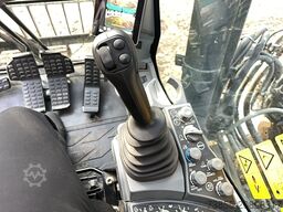 Hitachi ZX250 LCN-7 with Oilquick OQ-80