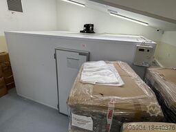 Refrigerated Chiller Room