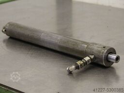 Behringer Hub 310 mm