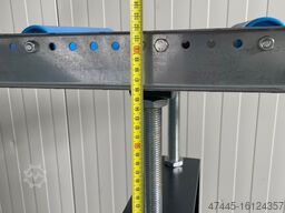 Elumatec Roller conveyor 3m