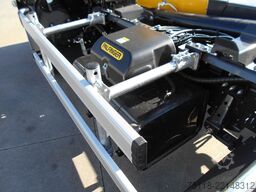 Isuzu M30 (7,5 ton) - SCARRABILE PALFINGER