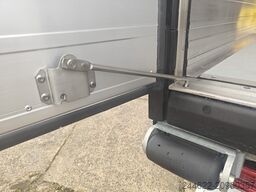 Ford Truck F-Line E 6x2 - Garantie 2+0 jaar