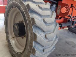 JLG 660SJ