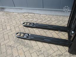 TOYOTA SPE200D