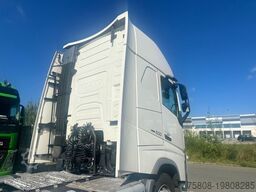 VOLVO FH 500 Globetrotter XL 2 Tanks Lane Guard
