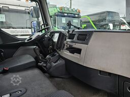 Volvo FL240 4x2 Ladeborwand