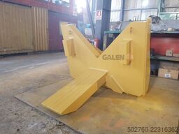 Caterpillar 988 Marble Fork
