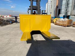 Caterpillar 988 Marble Fork