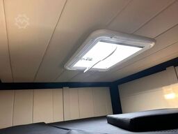 TT XL 3-4 Pferde Wohnung, Dusche