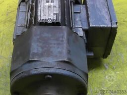 SEW-EURODRIVE R32DT71D4BN05