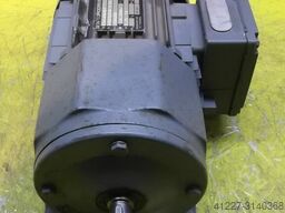 SEW-EURODRIVE R302DT71C4