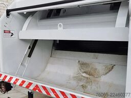 VW Constellation 17.250 BB CH Garbage Collector Tr...