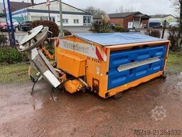 Mercedes-Benz U-400 Mulag/Salzstreuer/Waschgerät