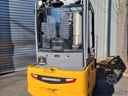 Jungheinrich erst 575 Stunden EFG320