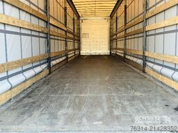 Schmitz Cargobull Curtainsider Mega Getränke