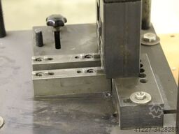 Schüco Pneumatik-Presse 293 885