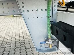 Schmitz Cargobull Tiefkühler Standard Doppelstock Trennwand Rolltor