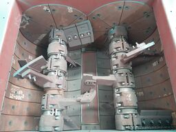 Constmach Twin shaft mixer (concrete mixer)