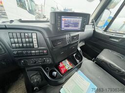 IVECO TRACKER AD450TW 4 Achs Muldenkipper Meiller