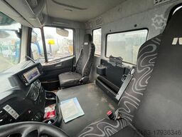 IVECO TRACKER AD450TW 4 Achs Muldenkipper Meiller