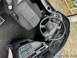 SETRA S 517 HD 63+26 WC EURO 6