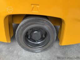 Jungheinrich EFG 220 Triplex