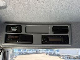 MERCEDES-BENZ ATEGO 821 L Koffer 4,9 m LBW 1 to.*Kofferheizung