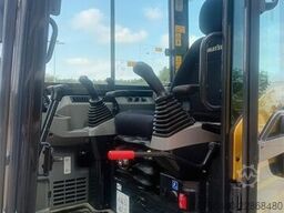 Komatsu PC80MR-5E0