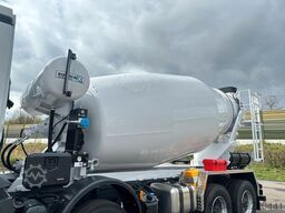 MERCEDES-BENZ 4145 8X4 EuromixMTP EM 10 Fahrmischer