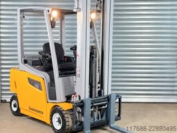 Jungheinrich EFG 320 - Service Neu - Batterie 82% - Garantie