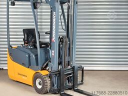 Jungheinrich EFG 113 - nur 155 Std.- Service Neu - Batterie 90%