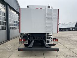 Mercedes-Benz Arocs 4140 8x4 | Fuel Tank | Stock