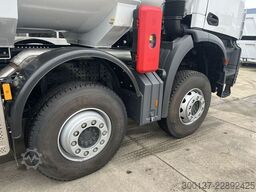 Mercedes-Benz Arocs 4140 8x4 | Fuel Tank | Stock